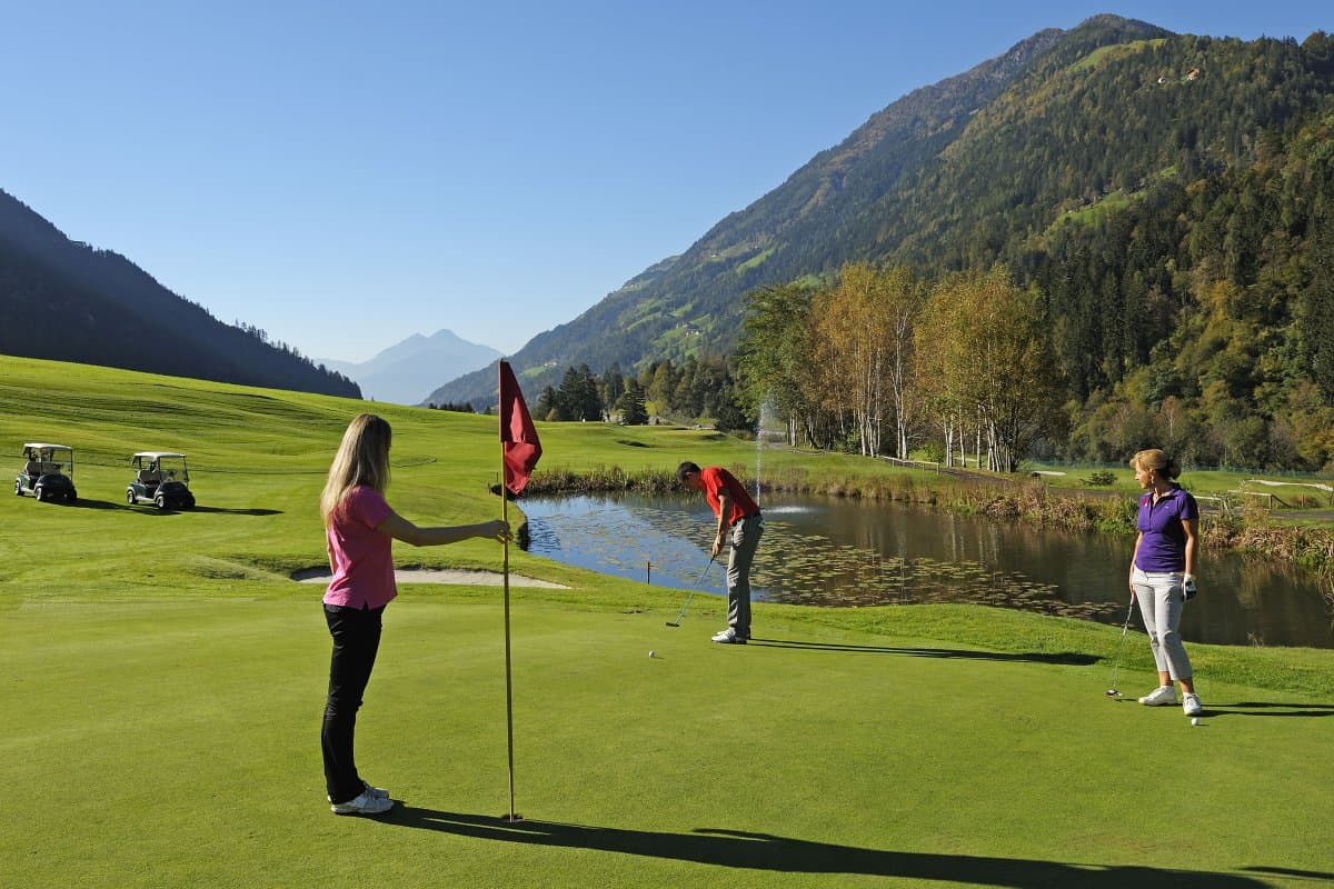 Originalbild 1 von 5* Golfurlaub Südtirol- Das Golfhotel Andreus